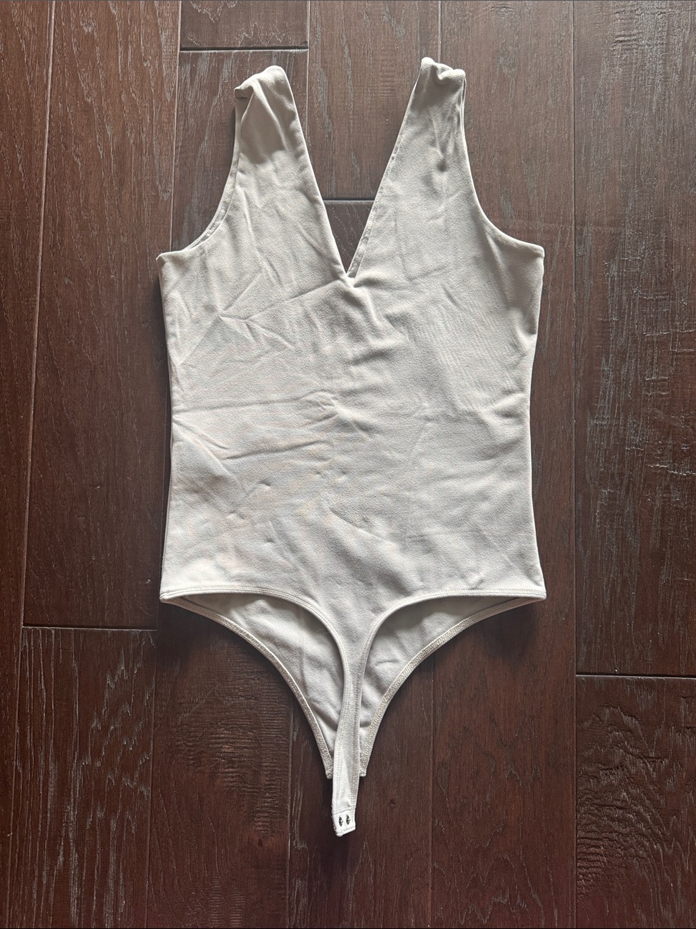 Abercrombie & Fitch Cream V-Neck Ribbed Bodysuit - Picture 4 of 4